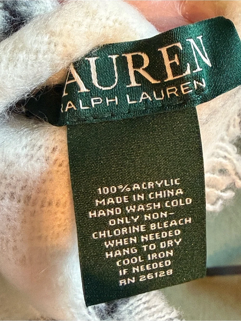 Ralph Lauren Cozy Ivory Windowpane Fringe Shawl